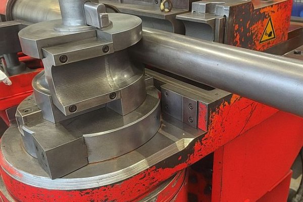 Трубозгинальний верстат з ЧПУ LANG 120 CNC