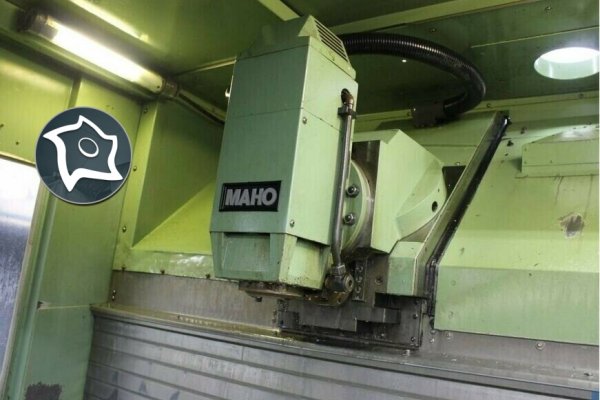 Универсально-фрезерный обрабатывающий центр MAHO MH 700 S