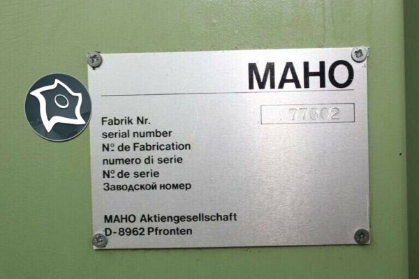 Универсально-фрезерный обрабатывающий центр MAHO MH 700 S