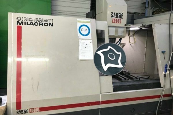 Универсально-фрезерный станок с ЧПУ CINCINNATI MILACRON sabre 1000