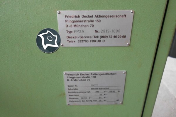 Универсально-фрезерный станок с ЧПУ Deckel FP 2A