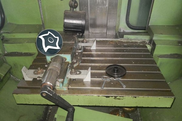 Универсально-фрезерный станок с ЧПУ DECKEL FP 3 NC