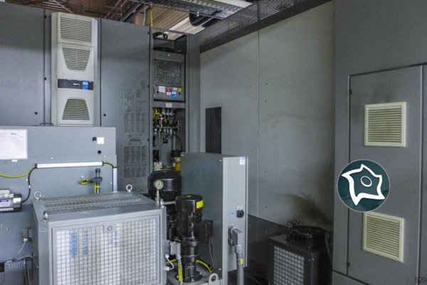 Универсально-фрезерный станок с ЧПУ DECKEL MAHO DMC 125 U duoBLOCK