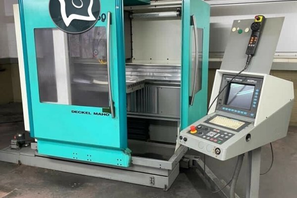 Универсально-фрезерный станок с ЧПУ Deckel Maho DMU 60 T