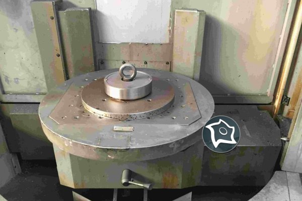 Универсально-фрезерный станок с ЧПУ DECKEL MAHO MC 800 H