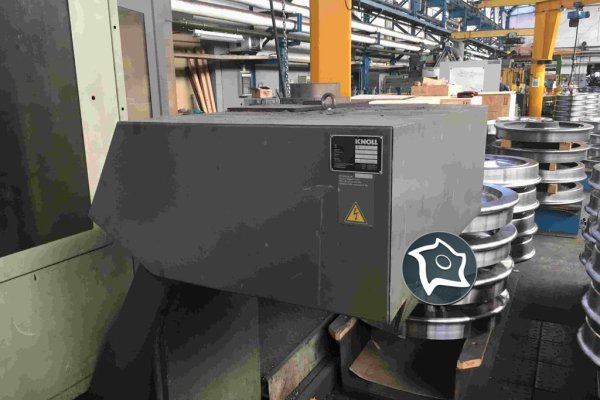 Универсально-фрезерный станок с ЧПУ DECKEL MAHO MC 800 H