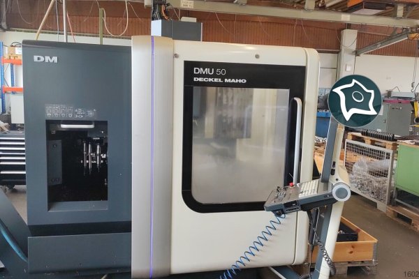 Універсально-фрезерний верстат з ЧПУ DMG MORI DMU 50 3+2