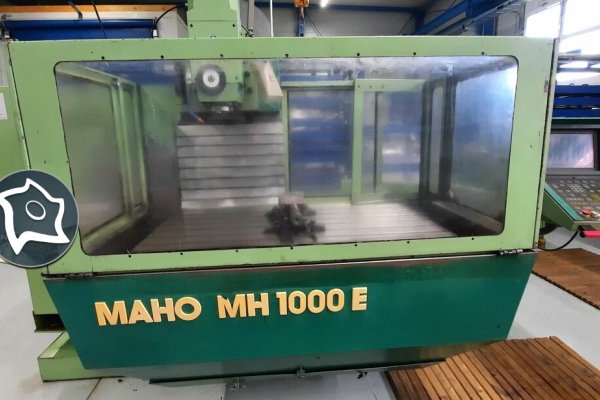 Універсально-фрезерний верстат з ЧПУ MAHO MH 1000 E