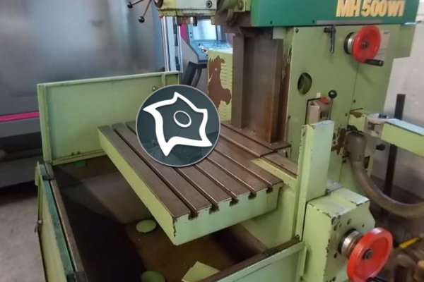 Универсально-фрезерный станок с ЧПУ MAHO MH 500 W1