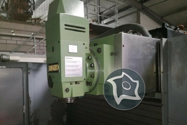 Универсально-фрезерный станок с ЧПУ MAHO MH 800 E2