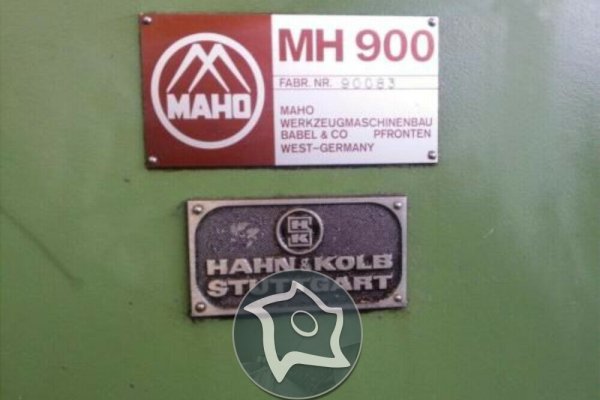 Універсально-фрезерний верстат з ЧПУ MAHO MH-C 900