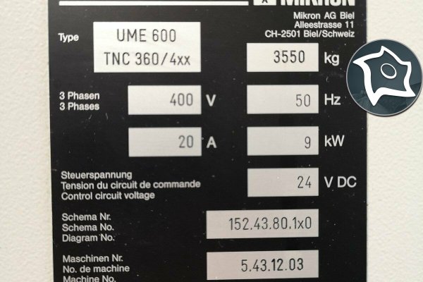 Универсально-фрезерный станок с ЧПУ Mikron UME 600
