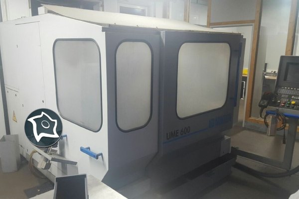 Универсально-фрезерный станок с ЧПУ Mikron UME 600