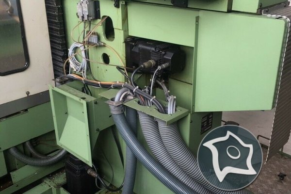Універсально-фрезерний верстат з ЧПУ Mikron WF 31 C