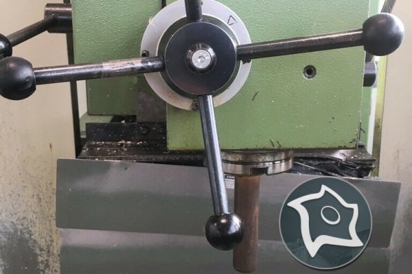 Універсально-фрезерний верстат з ЧПУ Mikron WF 31 C