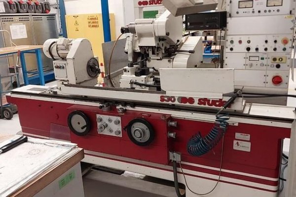 Універсальний круглошліфувальний верстат STUDER S 30-12