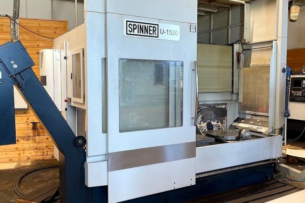 Універсальний обробний центр Spinner U-1520