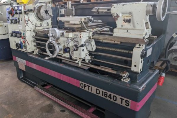 Универсальный токарный станок с ручным управлением OPTIMUM Opti D 1840 TS