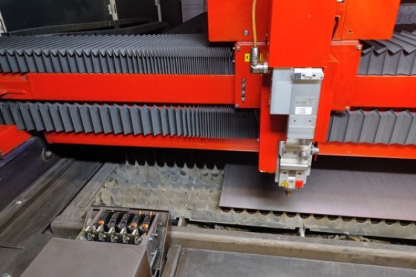 Установка лазерного розкрою Bystronic Bysprint Fiber 4020