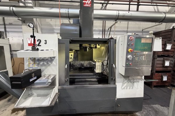 Вертикальний фрезерний обробний центр з ЧПУ (з 4-ю віссю) HAAS  VF-2B