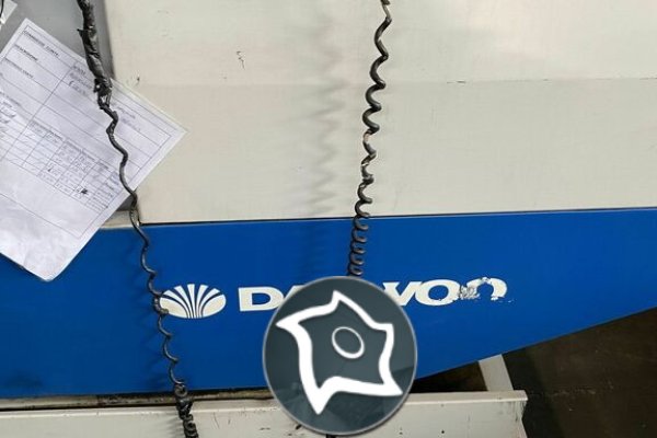 Вертикально-фрезерный станок с ЧПУ Daewoo Mynx 500