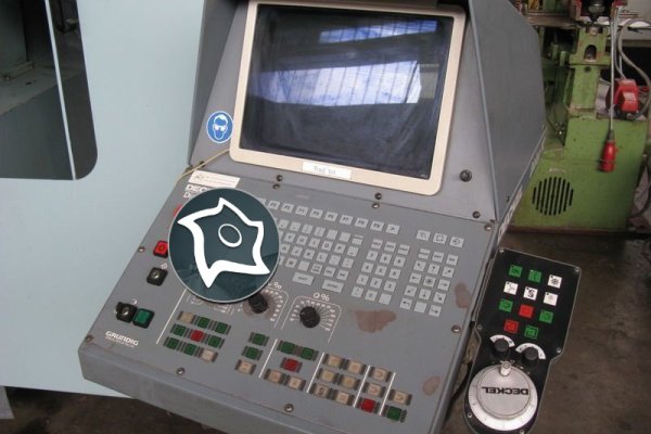 Вертикально-фрезерный станок с ЧПУ Deckel DC 50 V