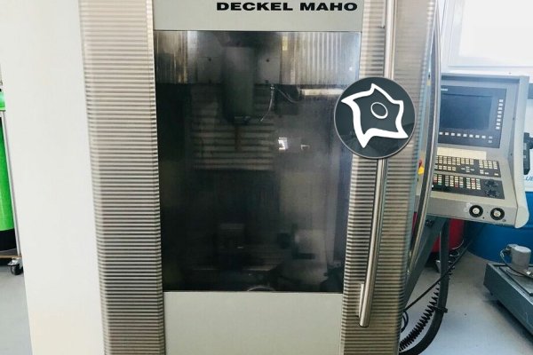 Вертикально-фрезерный станок с ЧПУ Deckel Maho DMU 35 M