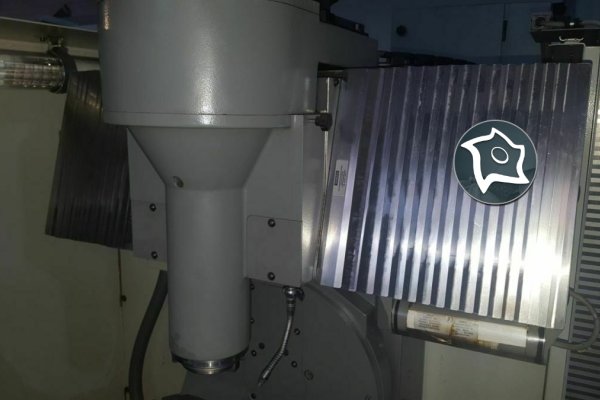 Вертикально-фрезерный станок с ЧПУ Deckel Maho DMU 35 M
