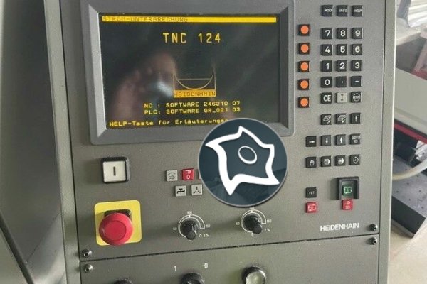 Вертикально-фрезерний верстат з ЧПУ DECKEL MAHO DMU 50 M