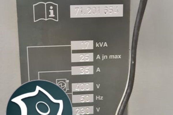 Вертикально-фрезерный станок с ЧПУ Deckel Maho DMU 50 T 3+2