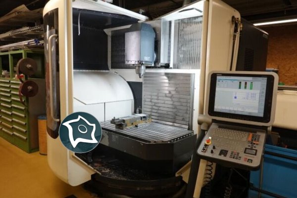 Вертикально-фрезерний верстат з ЧПУ DECKEL MAHO DMU 80 Monoblock