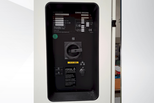 Вертикально-фрезерний верстат з ЧПУ DMG MORI CMX 50 U