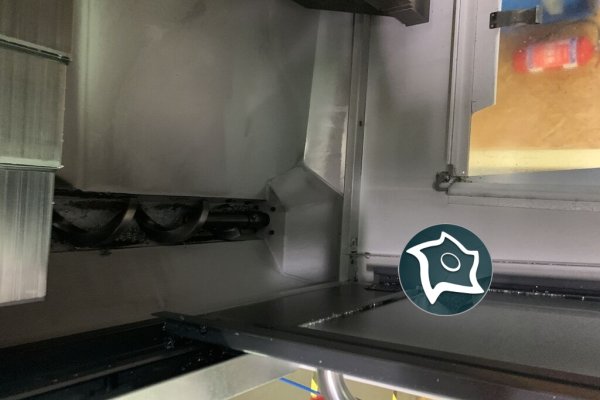 Вертикально-фрезерный станок с ЧПУ HAAS VF-2