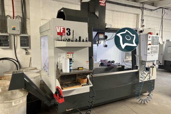 Вертикально-фрезерный станок с ЧПУ HAAS VF-3