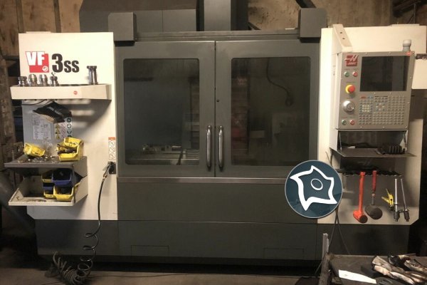Вертикально-фрезерний верстат з ЧПУ HAAS VF 3 SS