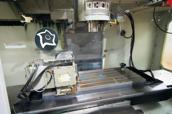 Вертикально-фрезерний верстат з ЧПУ HAAS VF-3 SS