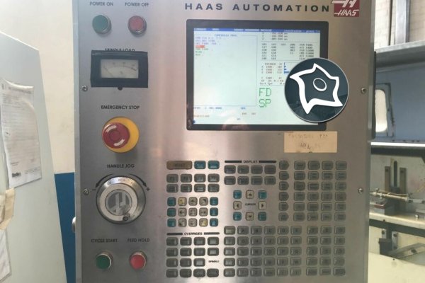 Вертикально-фрезерний верстат з ЧПУ HAAS VF 3 SS