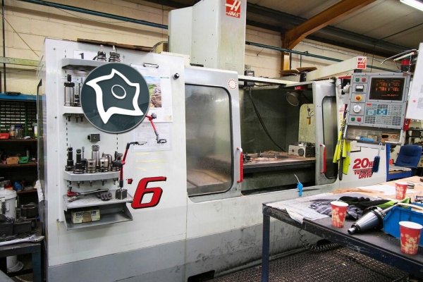 Вертикально-фрезерный станок с ЧПУ HAAS VF-6