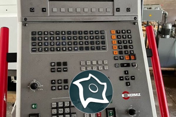 Вертикально-фрезерний верстат з ЧПУ HERMLE C 800 U