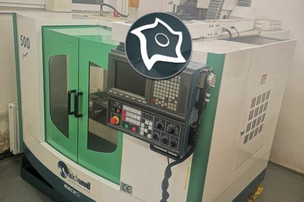 Вертикально-фрезерный станок с ЧПУ Macro Micro Tech Compac 500