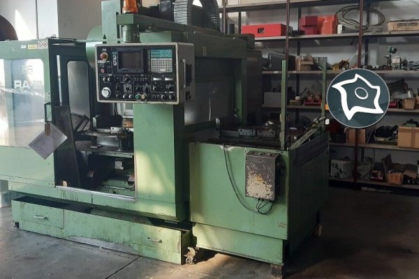 Вертикально-фрезерний верстат з ЧПУ Matsuura RA-3