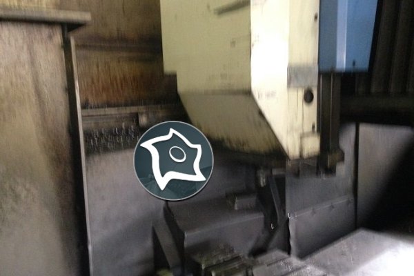 Вертикально-фрезерный станок с ЧПУ MAZAK AJV 25-404