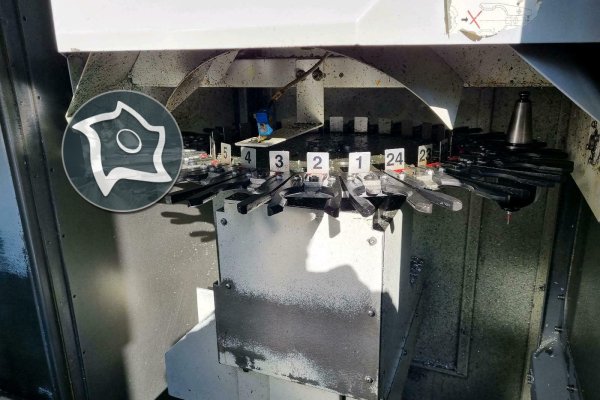 Вертикально-фрезерный станок с ЧПУ Mazak VTC 20 B
