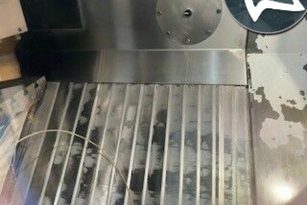 Вертикально-фрезерный станок с ЧПУ MIKRON HSM 600