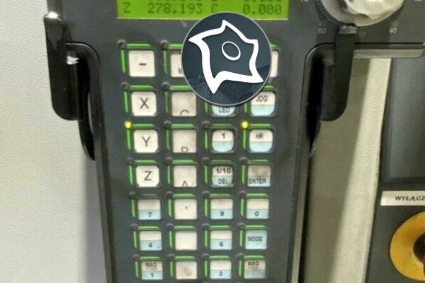 Вертикально-фрезерний верстат з ЧПУ MIKRON HSM 700