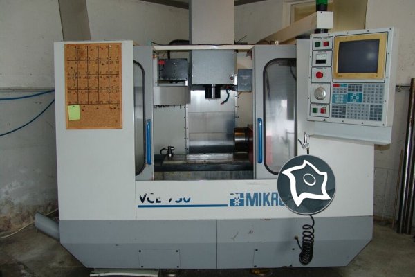 Вертикально-фрезерний верстат з ЧПУ MIKRON VCE 750