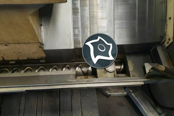 Вертикально-фрезерний верстат з ЧПУ Mikron VCP 1000