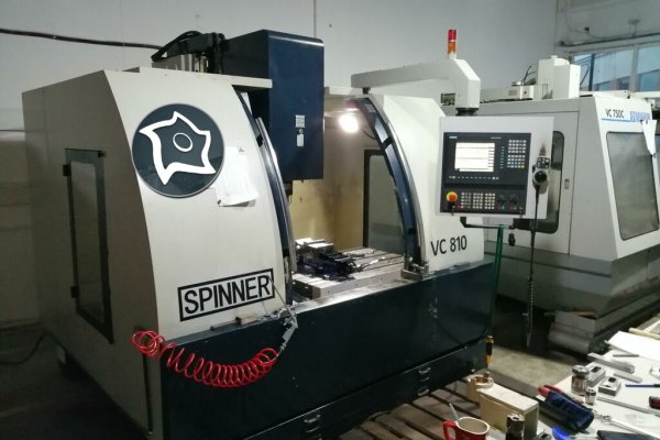 Вертикально-фрезерний верстат з ЧПУ SPINNER VC 810