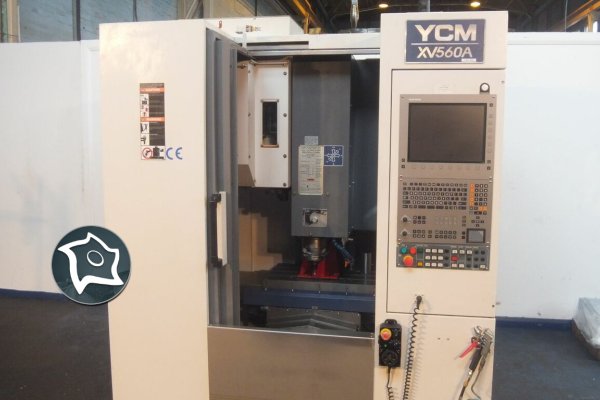 Вертикально-фрезерний верстат з ЧПУ YCM XV 560A