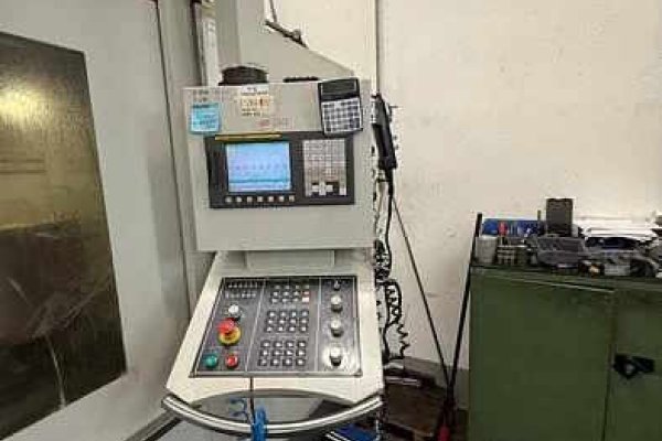 Вертикальный обрабатывающий центр BRIDGEPORT GX 1600